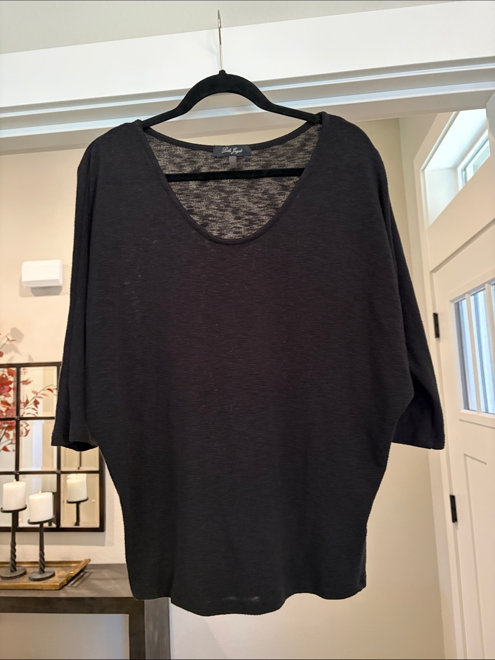 Laila Jayde Black Scoop Neck Tunic Top